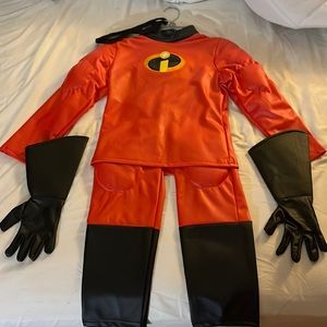 Incredible’s costume
